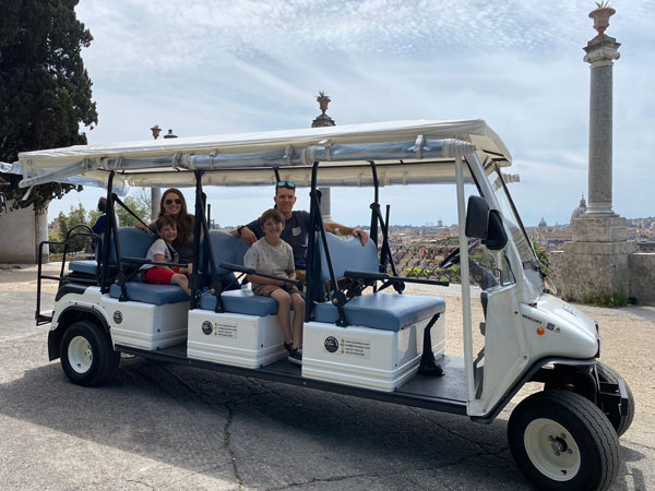 golfcart-family